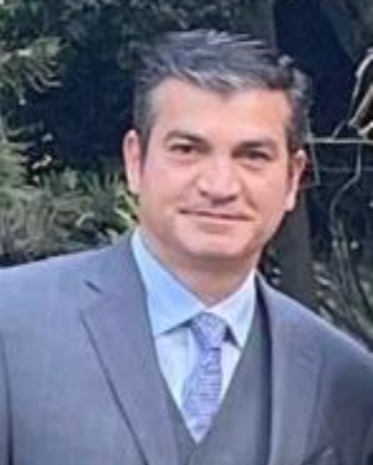 Victor Loyola 